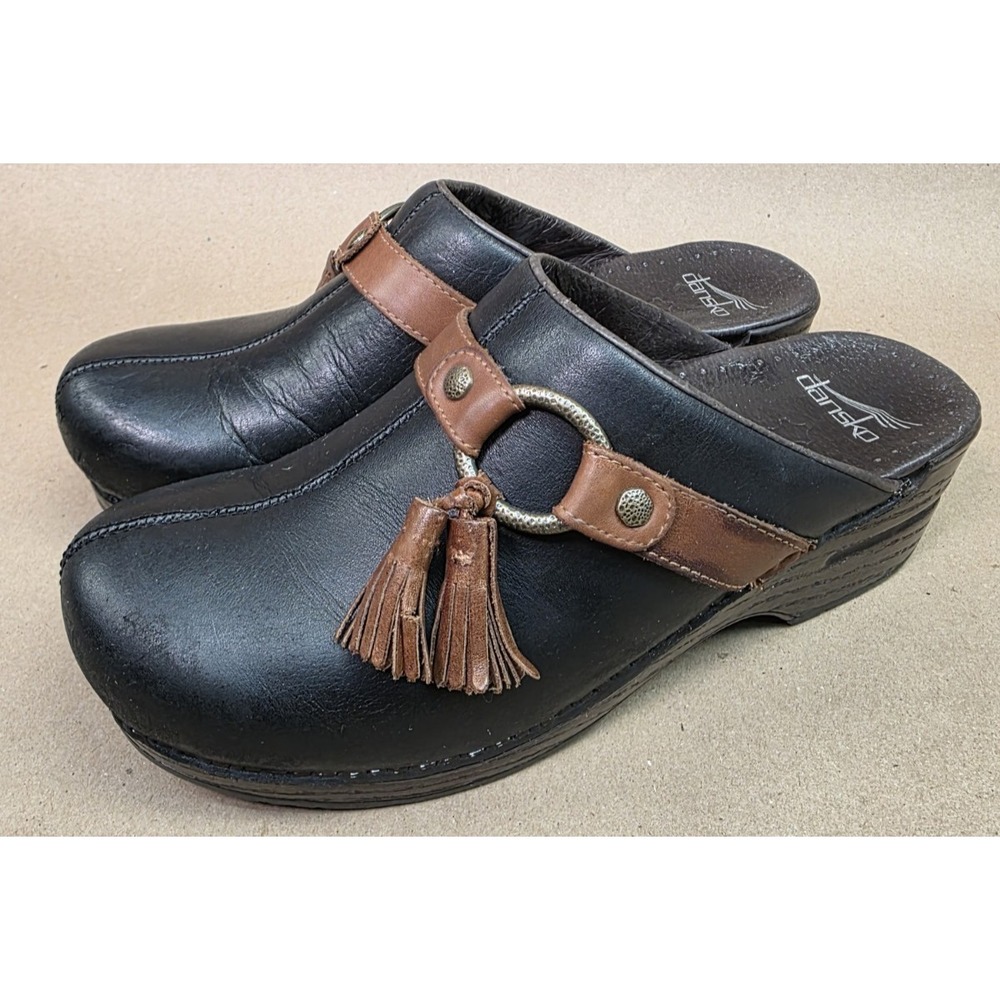 Dansko Shandi (Sz 39) Clogs Black Brown  Leather Tassel Slip On Clog 8.5-9 US